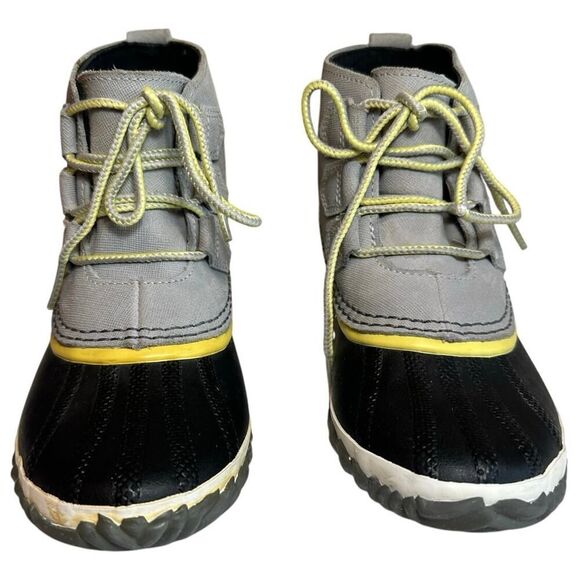 Sorel Out N About Leather Snow Boot Waterproof Lace Up Women’s Size 6 Gorpcore - Picture 2 of 10